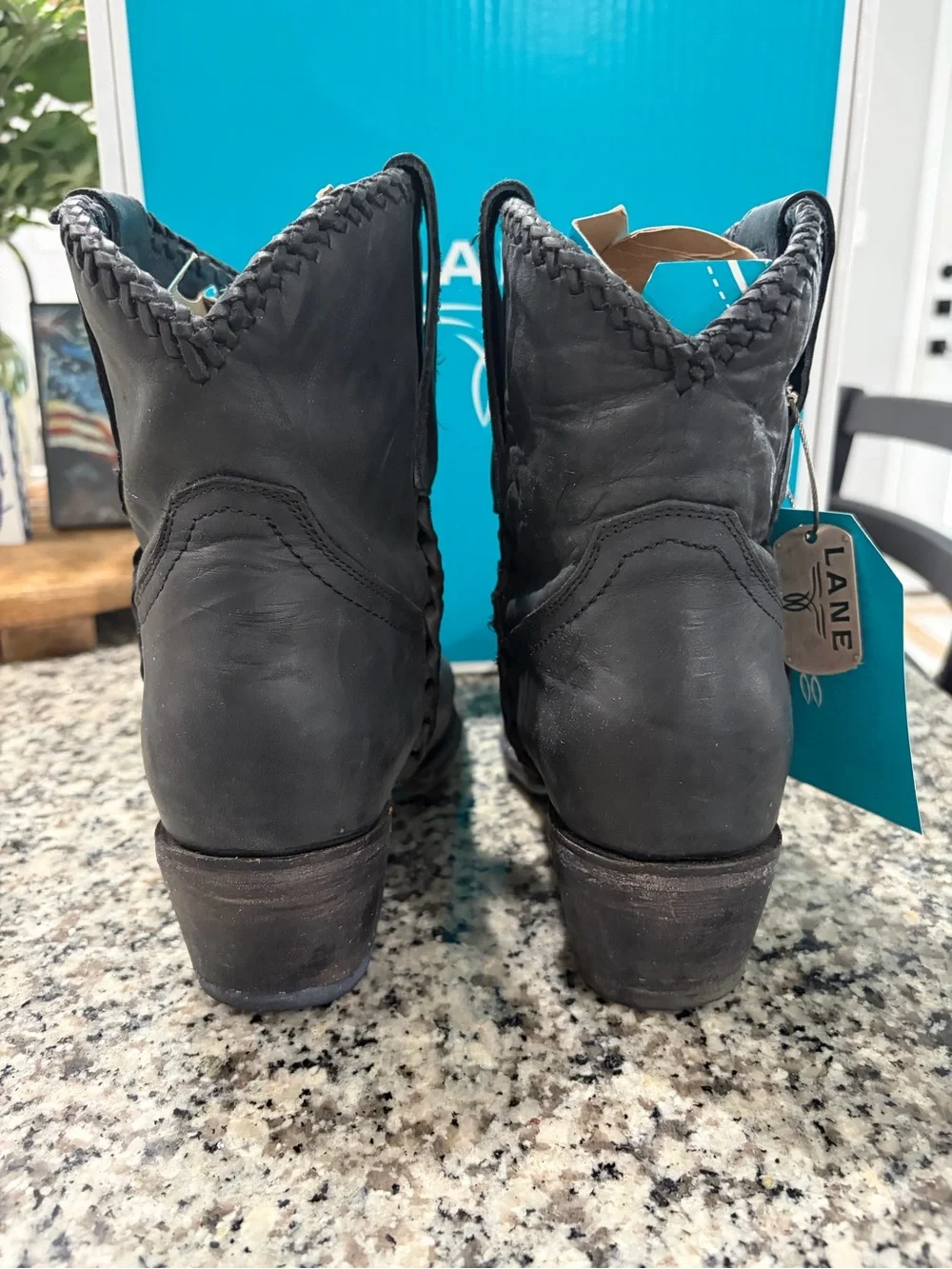 Lane Plain Jane Black Leather Western shorty Boots - Picture 3 of 9